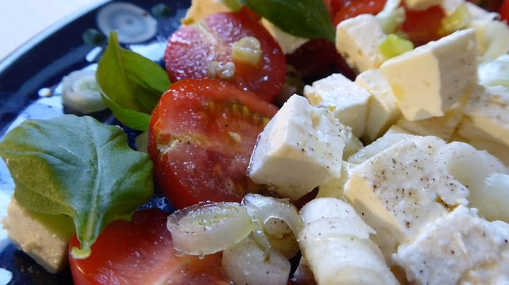 What is the Healthiest Cheese? Rankings of 29 Cheeses