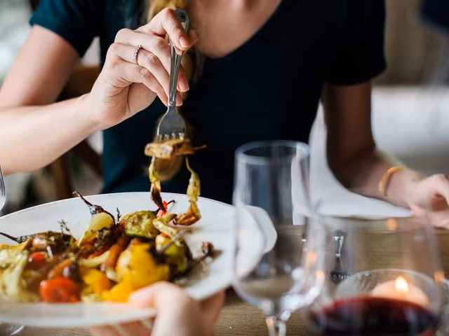 Why Is A Healthy Diet Important? 10 Reasons To Eat Well
