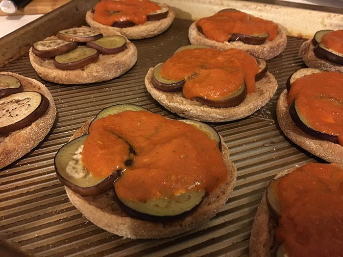 How to Make Delicious, Traditional Sardinian Pizza